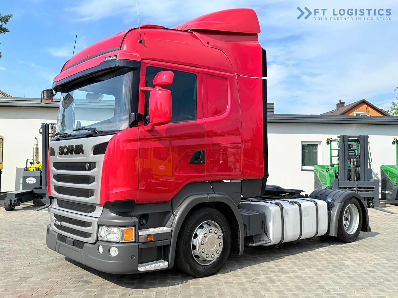 SCANIA R450 / LOW-DECK / RETARDER / 1200L FUEL TANKS / TWO BEDS / 80% TYRES / FRIDGE / PARKING AIR CONDITIONING / WEBASTO / EXCELLENT CONDITION - Tractor: foto 3 SCANIA R450 / LOW-DECK / RETARDER / 1200L FUEL TANKS / TWO BEDS / 80% TYRES / FRIDGE / PARKING AIR CONDITIONING / WEBASTO / EXCELLENT CONDITION - Tractor: foto 3
