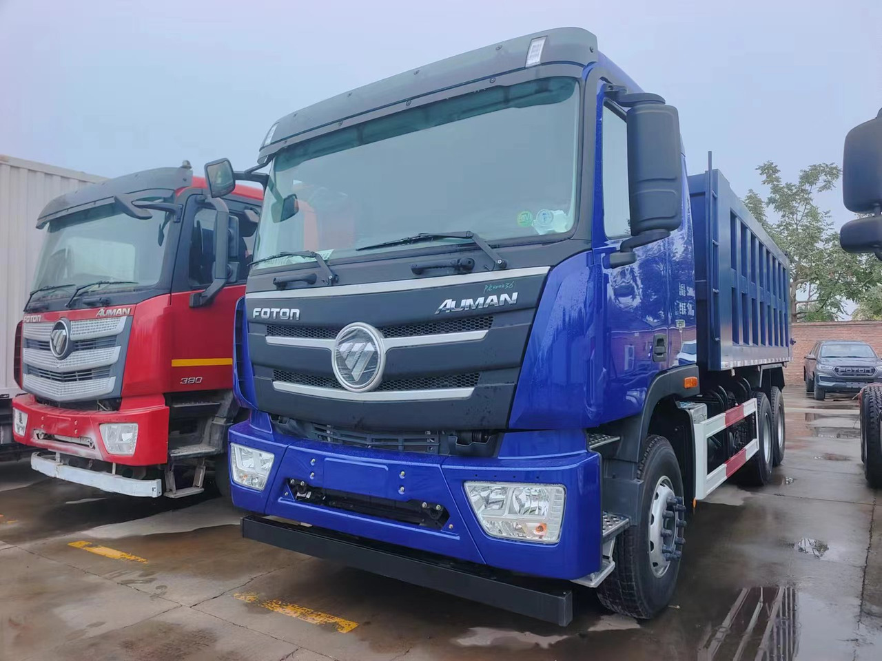 Auman Auman 6*4 dump truck - Caminhão basculante: foto 1 Auman Auman 6*4 dump truck - Caminhão basculante: foto 1