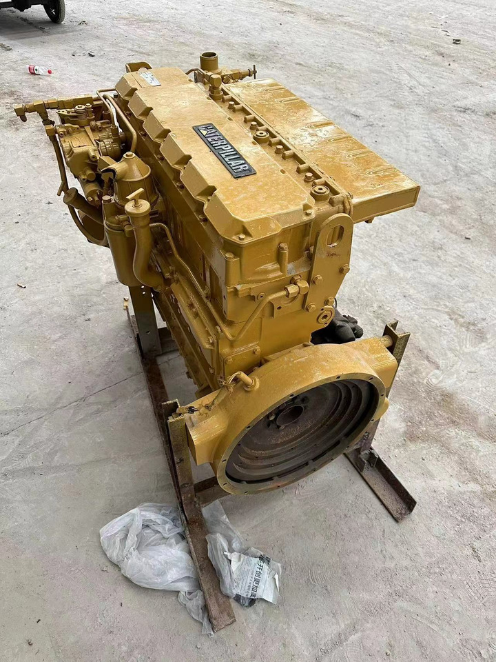 CATERPILLAR 3116 - Piston/ Anel/ Buch de Escavadeira: foto 4 CATERPILLAR 3116 - Piston/ Anel/ Buch de Escavadeira: foto 4