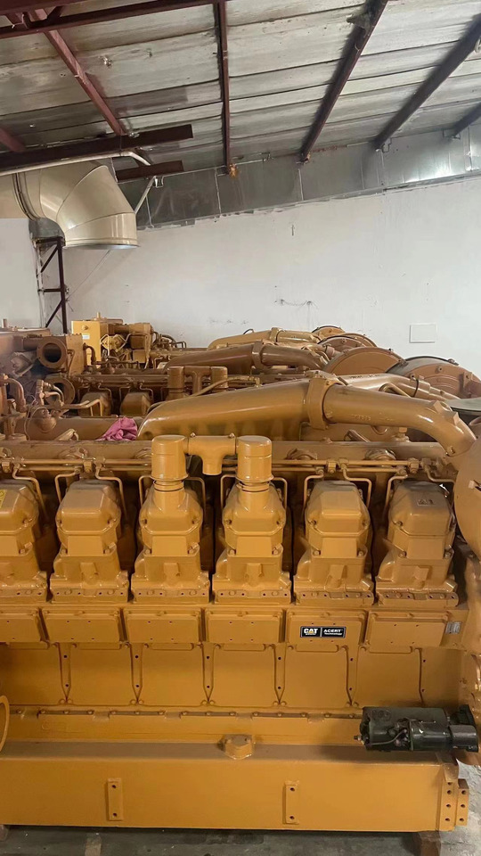 CATERPILLAR 3512 - Motor de Guindaste móvel: foto 1 CATERPILLAR 3512 - Motor de Guindaste móvel: foto 1