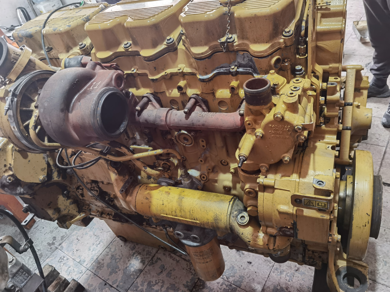 CATERPILLAR C15 - Motor de Escavadeira: foto 1 CATERPILLAR C15 - Motor de Escavadeira: foto 1