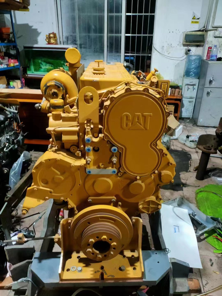 CATERPILLAR C15 - Motor de Escavadeira: foto 2 CATERPILLAR C15 - Motor de Escavadeira: foto 2