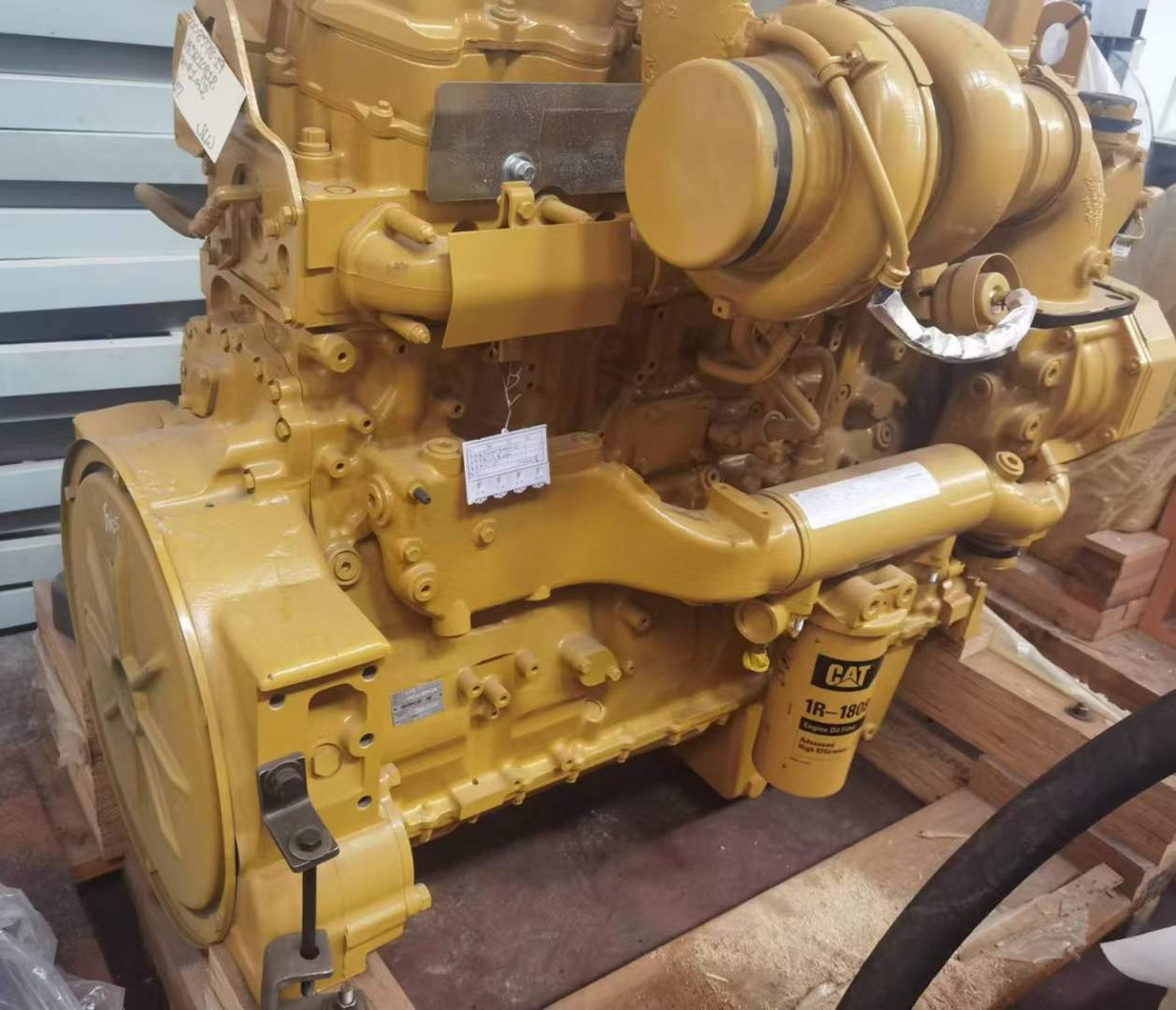 CATERPILLAR C15 - Motor de Buldôzer: foto 2 CATERPILLAR C15 - Motor de Buldôzer: foto 2