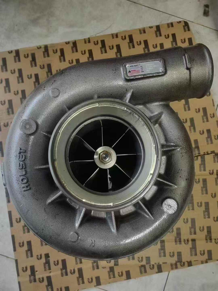 CUMMINS 2881769 - Turbocompressor de Escavadeira: foto 3 CUMMINS 2881769 - Turbocompressor de Escavadeira: foto 3