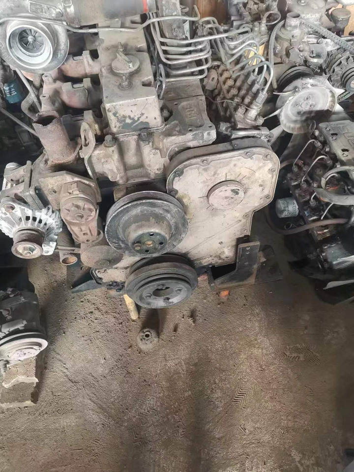 CUMMINS 6C8.3 - Motor de Escavadeira: foto 5 CUMMINS 6C8.3 - Motor de Escavadeira: foto 5