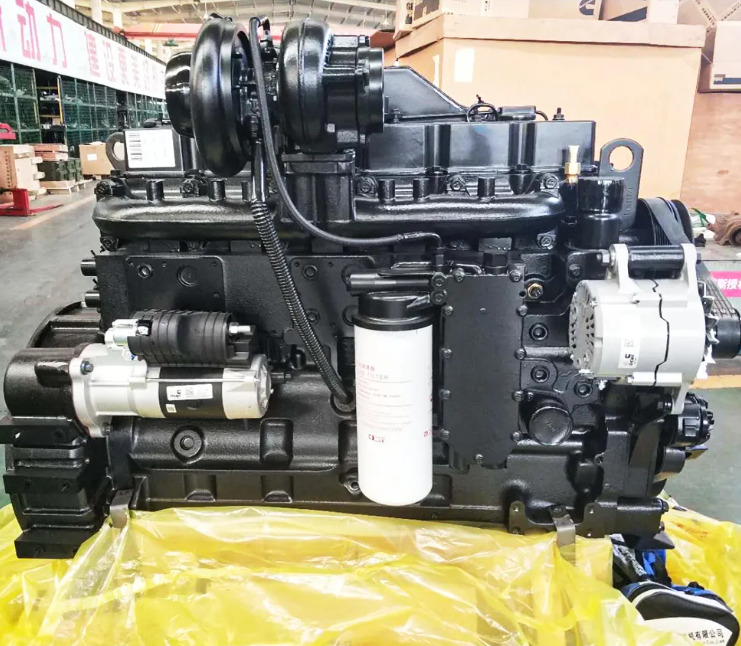 CUMMINS 6CTA8.3 - Motor de Escavadeira: foto 2 CUMMINS 6CTA8.3 - Motor de Escavadeira: foto 2