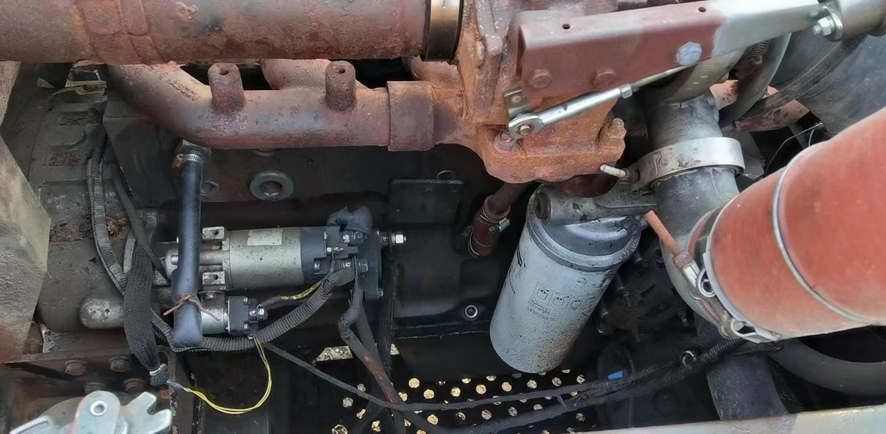 CUMMINS QSL8.9 - Motor de Escavadeira: foto 2 CUMMINS QSL8.9 - Motor de Escavadeira: foto 2