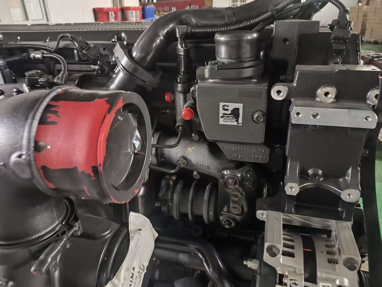 CUMMINS QSX15 - Motor de Escavadeira: foto 2 CUMMINS QSX15 - Motor de Escavadeira: foto 2