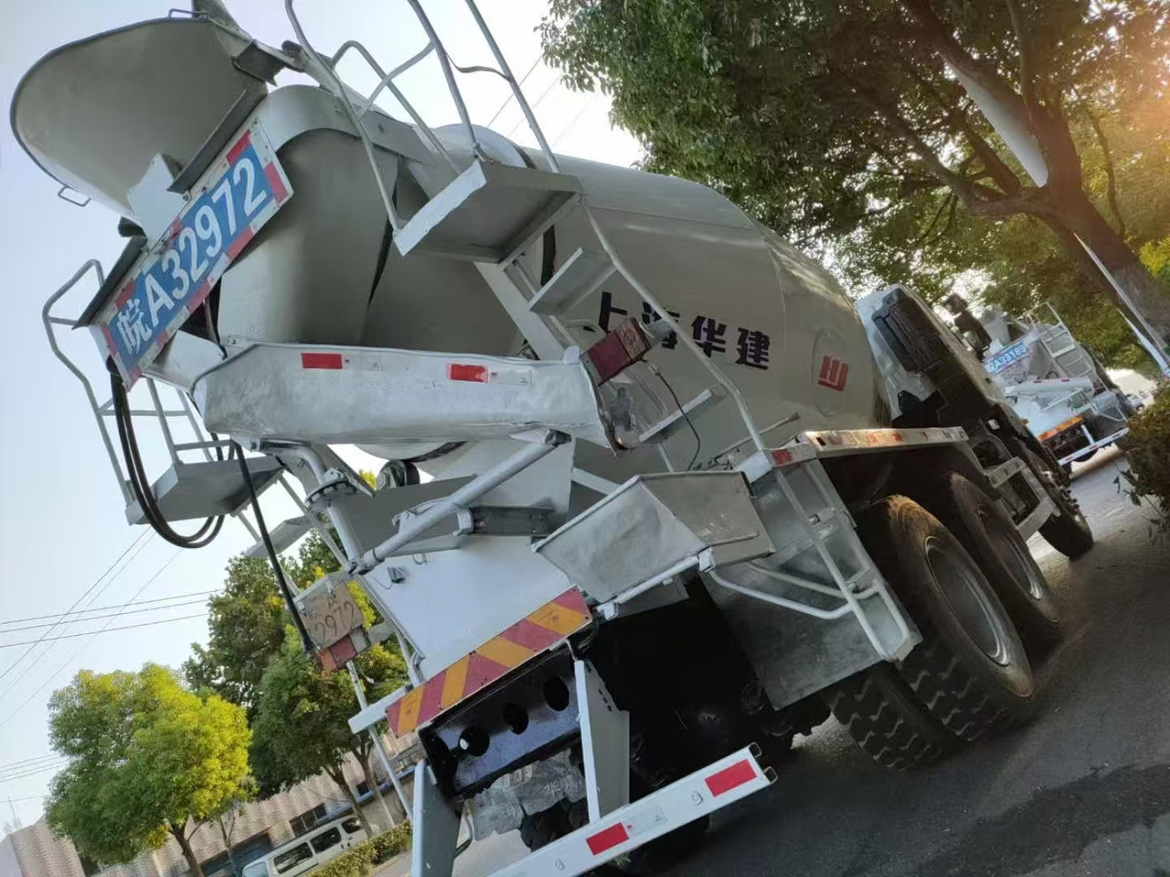 HINO 700 - Caminhão tanque: foto 4 HINO 700 - Caminhão tanque: foto 4