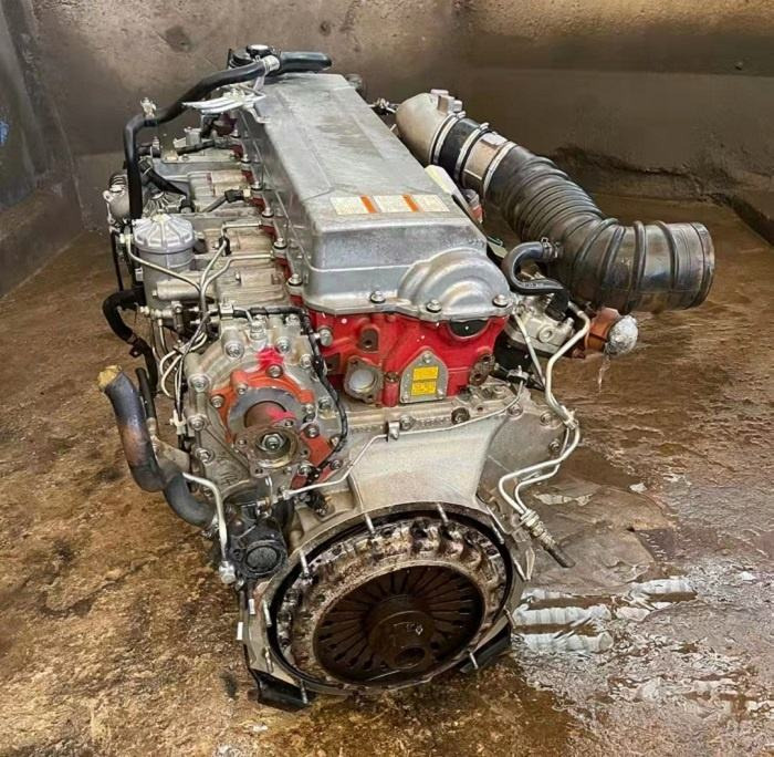 HINO E13C - Motor de Caminhão basculante: foto 3 HINO E13C - Motor de Caminhão basculante: foto 3