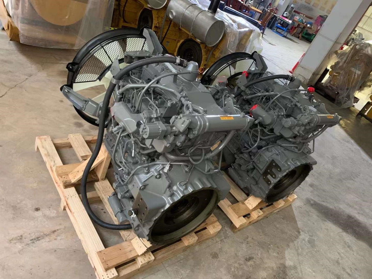 ISUZU 4HK1 - Motor e peças de Escavadeira: foto 2 ISUZU 4HK1 - Motor e peças de Escavadeira: foto 2