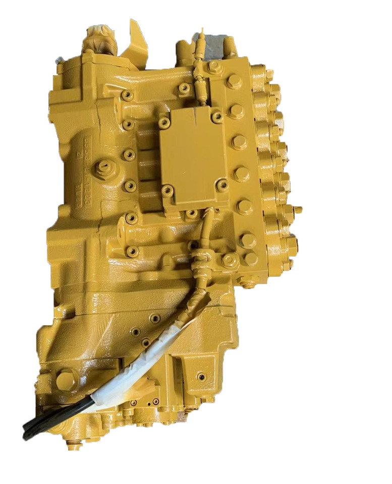 KOMATSU 6553-00-2302 - Fornecimento de combustível de Máquina de construção: foto 1 KOMATSU 6553-00-2302 - Fornecimento de combustível de Máquina de construção: foto 1