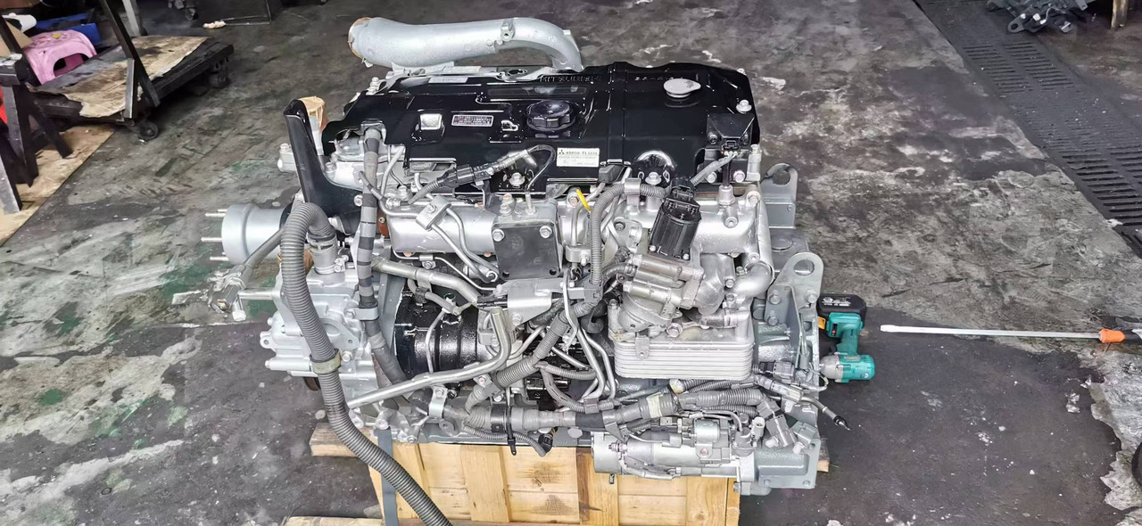 MITSUBISHI 4M50 - Motor de Escavadeira: foto 4 MITSUBISHI 4M50 - Motor de Escavadeira: foto 4