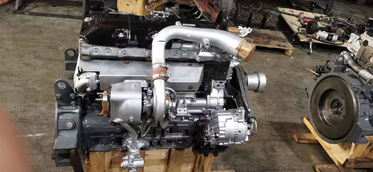 MITSUBISHI 4M50 - Motor de Escavadeira: foto 3 MITSUBISHI 4M50 - Motor de Escavadeira: foto 3