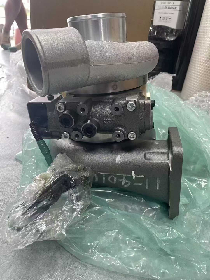 Turbocharger 6507-12-5010 - Turbocompressor de Escavadeira: foto 4 Turbocharger 6507-12-5010 - Turbocompressor de Escavadeira: foto 4
