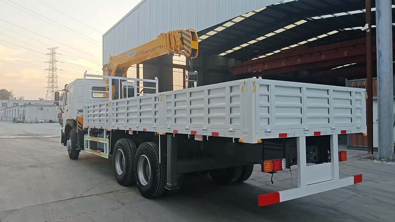 XCMG SQ12SK3Q - Caminhão grua: foto 2 XCMG SQ12SK3Q - Caminhão grua: foto 2