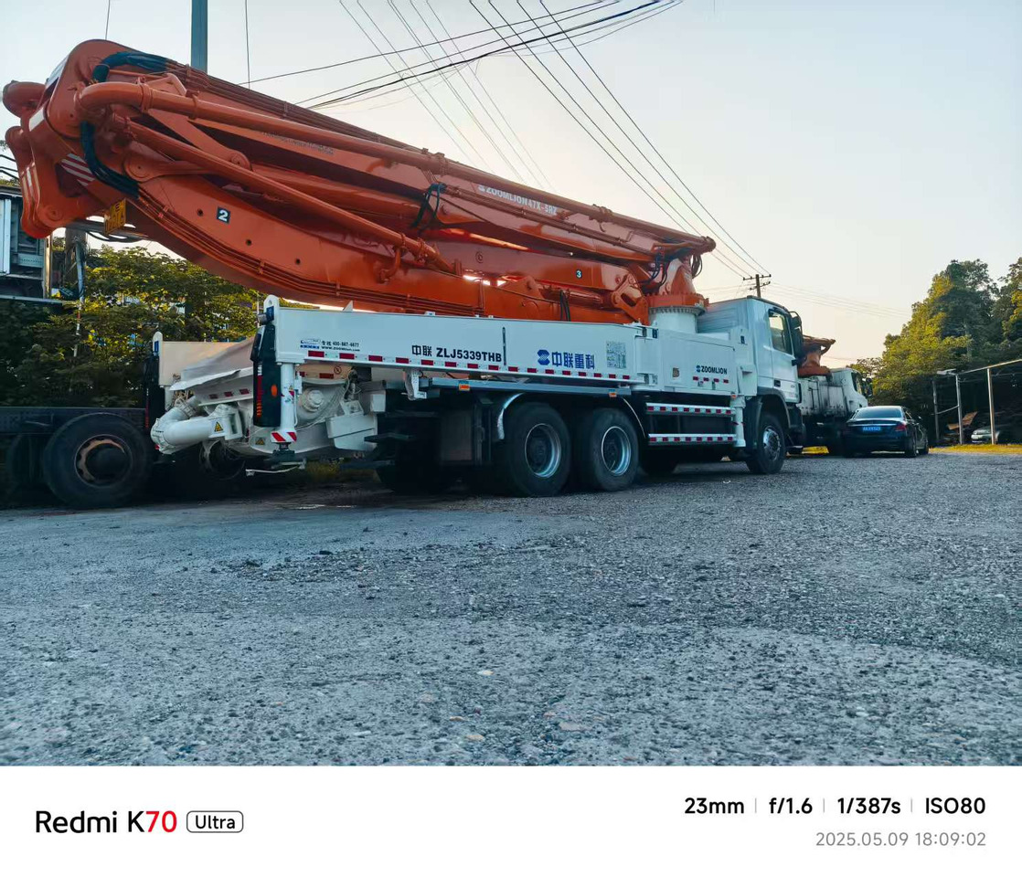 Zoomlion/Benz Benz Actros 3341 chassis,Zoomlion 47 meters - Autobetoneira com bomba: foto 2 Zoomlion/Benz Benz Actros 3341 chassis,Zoomlion 47 meters - Autobetoneira com bomba: foto 2
