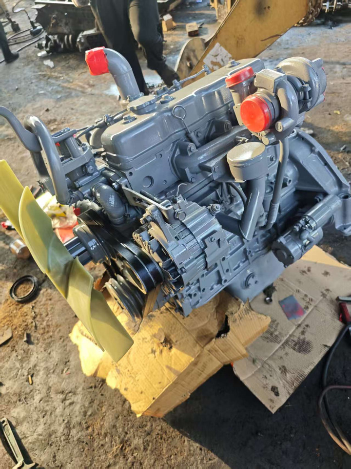 Isuzu 4BG1 - Motor de Escavadeira: foto 2 Isuzu 4BG1 - Motor de Escavadeira: foto 2