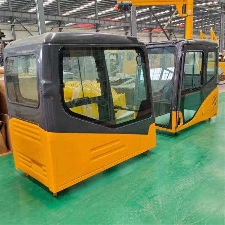 Komatsu PC200-7 PC110-7 PC120-7 PC130-7 - Cabine de Escavadeira: foto 1 Komatsu PC200-7 PC110-7 PC120-7 PC130-7 - Cabine de Escavadeira: foto 1