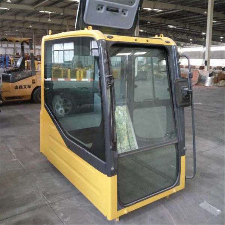 Komatsu PC200-7 PC110-7 PC120-7 PC130-7 - Cabine de Escavadeira: foto 3 Komatsu PC200-7 PC110-7 PC120-7 PC130-7 - Cabine de Escavadeira: foto 3