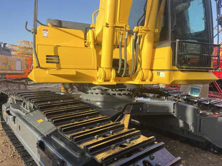 45-ton Second-hand Komatsu PC450-8 Hydraulic Crawler Excavator on Sale. Used Komatsu 450-8 in Excellent Condition Hot Sale - Escavadora de rastos: foto 5 45-ton Second-hand Komatsu PC450-8 Hydraulic Crawler Excavator on Sale. Used Komatsu 450-8 in Excellent Condition Hot Sale - Escavadora de rastos: foto 5
