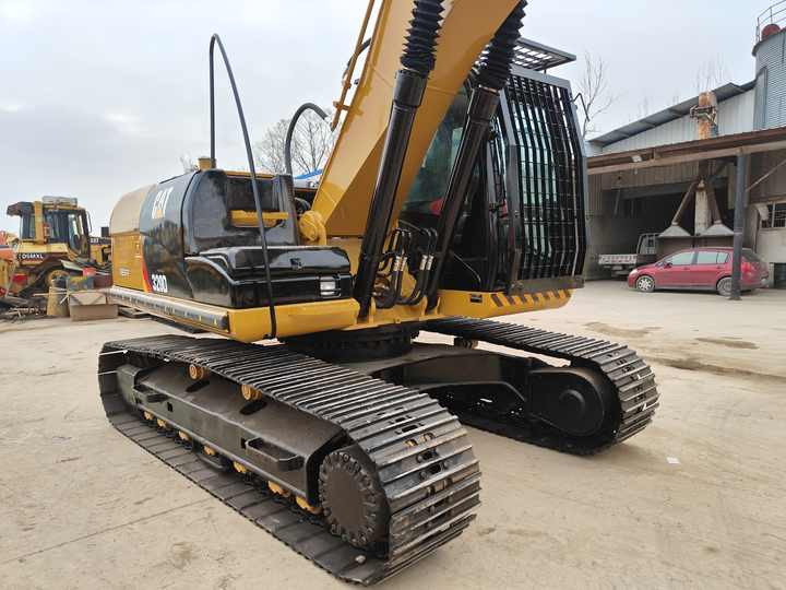 95% New Well Maintained Low Working Hours Used Excavator CAT320D CAT320d Used Excavator for Sale at the Lowest Price - Escavadora de rastos: foto 3 95% New Well Maintained Low Working Hours Used Excavator CAT320D CAT320d Used Excavator for Sale at the Lowest Price - Escavadora de rastos: foto 3