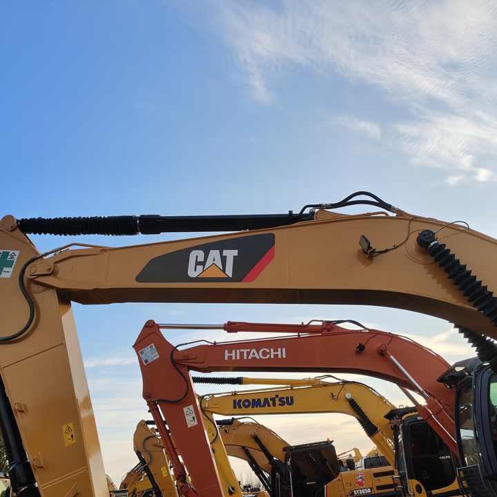 95% New Well Maintained Low Working Hours Used Excavator CAT320D CAT320d Used Excavator for Sale at the Lowest Price - Escavadora de rastos: foto 3 95% New Well Maintained Low Working Hours Used Excavator CAT320D CAT320d Used Excavator for Sale at the Lowest Price - Escavadora de rastos: foto 3