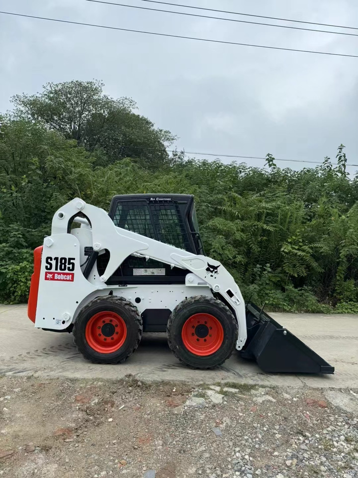BOBCAT High Quality BOBCAT-S185 Skid Steer Loader in Good Condition - Mini carregadeira: foto 2 BOBCAT High Quality BOBCAT-S185 Skid Steer Loader in Good Condition - Mini carregadeira: foto 2