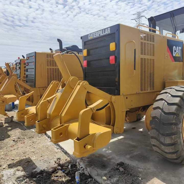 CAT 140G GRADER | Ideal for Mining & Demolition | Global Export & COD Accepted - Motoniveladora: foto 2 CAT 140G GRADER | Ideal for Mining & Demolition | Global Export & COD Accepted - Motoniveladora: foto 2
