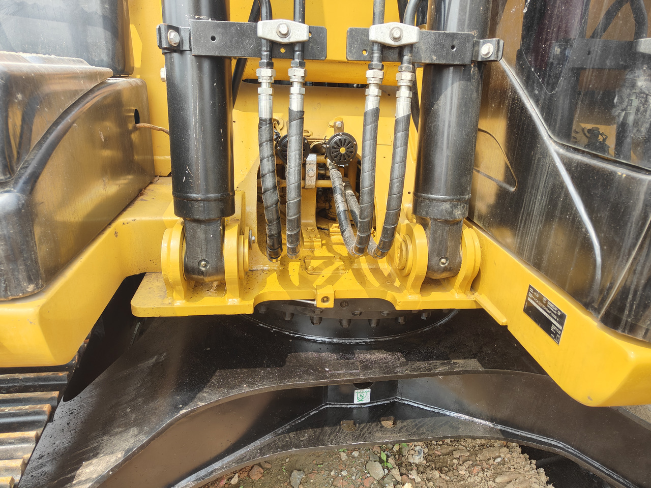 CATERPILLAR Used Excavator  312D CAT High Quality - Escavadora de rastos: foto 2 CATERPILLAR Used Excavator  312D CAT High Quality - Escavadora de rastos: foto 2