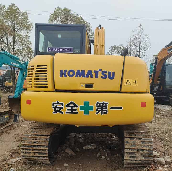 Cheap Used Komatsu PC70-8 Crawler Excavator with High Efficiency Used Heavy Machinery Komatsu PC70-8 Digger Cheap for Sale - Escavadora de rastos: foto 5 Cheap Used Komatsu PC70-8 Crawler Excavator with High Efficiency Used Heavy Machinery Komatsu PC70-8 Digger Cheap for Sale - Escavadora de rastos: foto 5