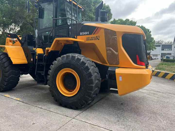 Excellent Condition China Famous Brand LiuGong Brand Wheel Loader Used 856 Loader Used 50 Front End Loader for Sale Price - Carregadeira de rodas: foto 3 Excellent Condition China Famous Brand LiuGong Brand Wheel Loader Used 856 Loader Used 50 Front End Loader for Sale Price - Carregadeira de rodas: foto 3