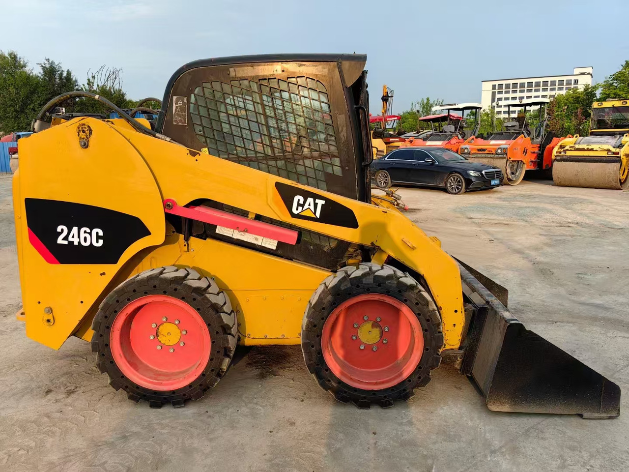 Excellent Quality CAT 246C Skid-steers Global Sale - Mini carregadeira: foto 2 Excellent Quality CAT 246C Skid-steers Global Sale - Mini carregadeira: foto 2