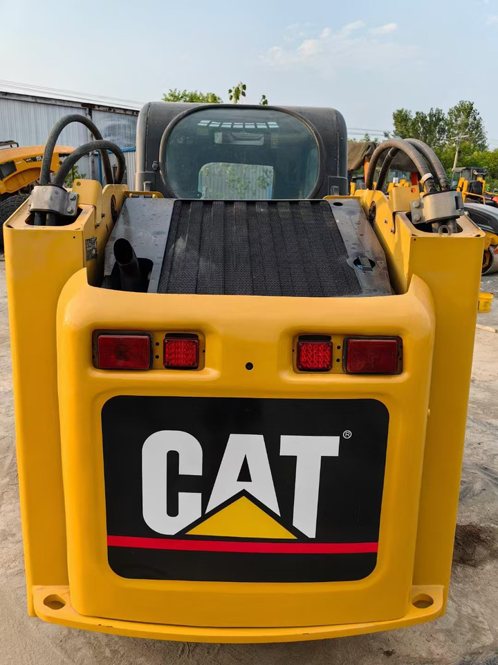 Excellent Quality CAT 246C Skid-steers Global Sale - Mini carregadeira: foto 3 Excellent Quality CAT 246C Skid-steers Global Sale - Mini carregadeira: foto 3