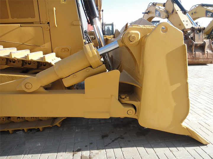Good Condition D8r Mini Bulldozer New Crawler Bulldozer with Parts Price Bulldozers - Buldôzer: foto 4 Good Condition D8r Mini Bulldozer New Crawler Bulldozer with Parts Price Bulldozers - Buldôzer: foto 4