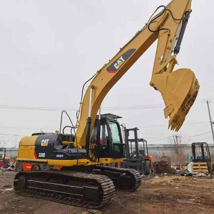 Good Condition Used Caterpillar Excavator Cat320d Hydraulic Crawler Excavator 320D - Escavadeira: foto 1 Good Condition Used Caterpillar Excavator Cat320d Hydraulic Crawler Excavator 320D - Escavadeira: foto 1