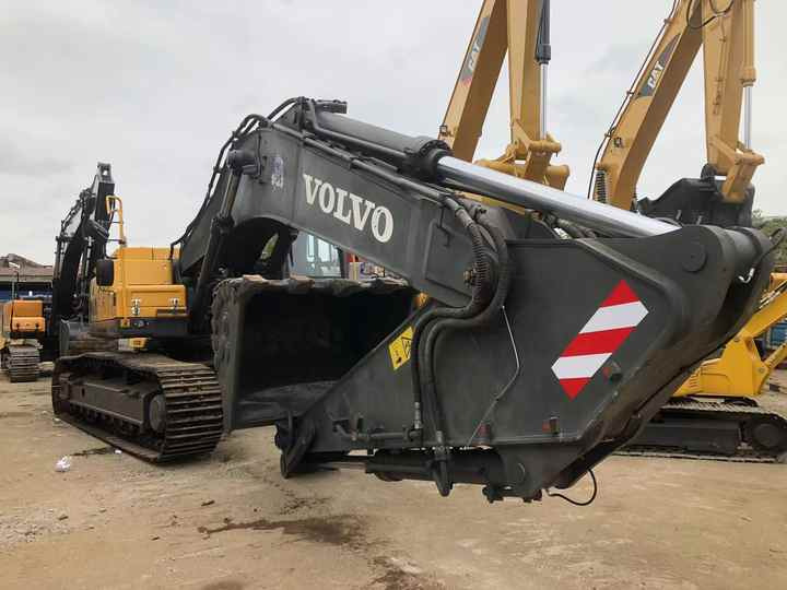 Good Condition VOLVO EC480DL Excavator Low Price Large Hydraulic Crawler Excavator volvo 480dl for Sale - Escavadeira: foto 2 Good Condition VOLVO EC480DL Excavator Low Price Large Hydraulic Crawler Excavator volvo 480dl for Sale - Escavadeira: foto 2