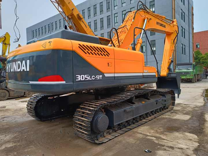 Hyundai Digger 305-9T Second Hand Korea Made High Performance Machine Hyundai Excavator for Sale - Escavadora de rastos: foto 3 Hyundai Digger 305-9T Second Hand Korea Made High Performance Machine Hyundai Excavator for Sale - Escavadora de rastos: foto 3