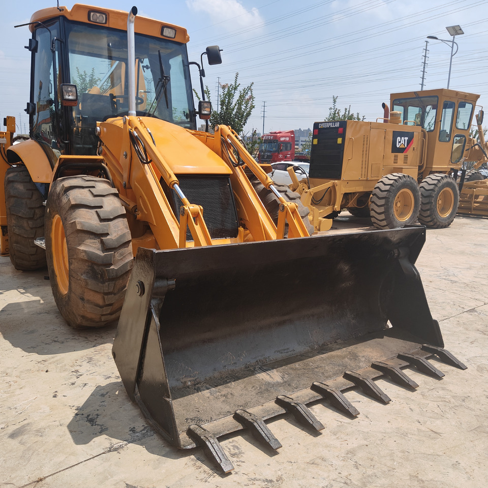 JCB Used HOTSALE Backhoe Loader JCB 3CX - Retroescavadeira: foto 4 JCB Used HOTSALE Backhoe Loader JCB 3CX - Retroescavadeira: foto 4