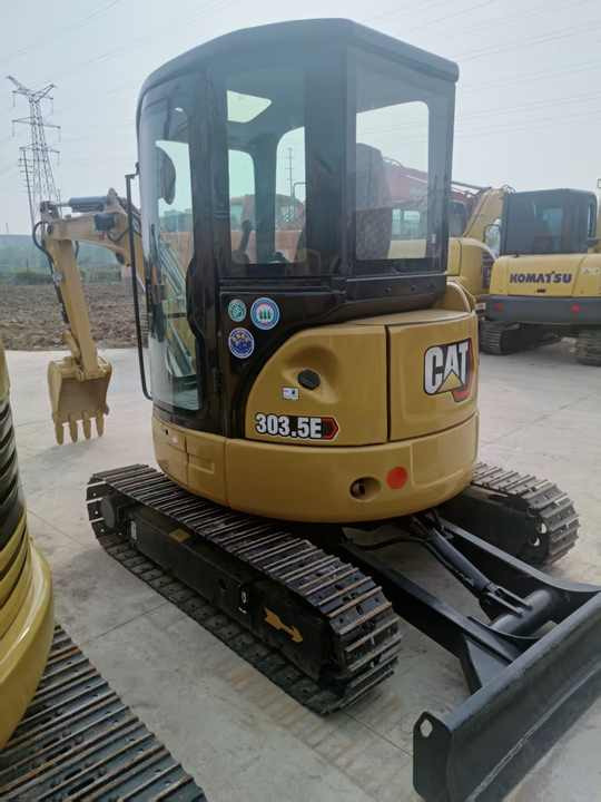 Powerful Used CAT 303.5E for Sale Proven Efficiency - Escavadeira: foto 5 Powerful Used CAT 303.5E for Sale Proven Efficiency - Escavadeira: foto 5