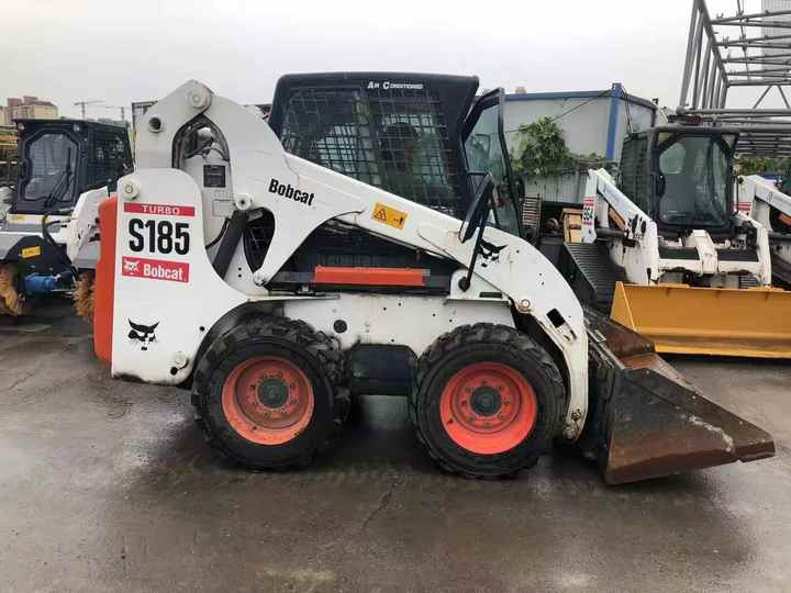 Used Bob Cat Bob Cat S185 Used Mini Skid Steer Wheel Loader Multifunctional Track Loaders Bobcat - Carregadeira de rodas: foto 4 Used Bob Cat Bob Cat S185 Used Mini Skid Steer Wheel Loader Multifunctional Track Loaders Bobcat - Carregadeira de rodas: foto 4