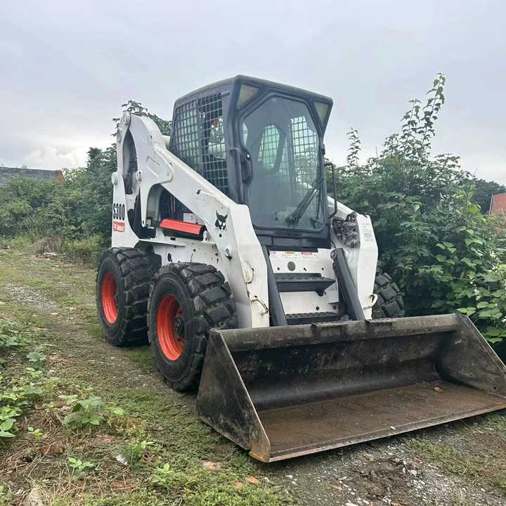 Used Bob Cat Bob Cat S300 Used Skid Steer Wheel Loader Multifunctional Track Loaders Bobcat - Carregadeira de rodas: foto 5 Used Bob Cat Bob Cat S300 Used Skid Steer Wheel Loader Multifunctional Track Loaders Bobcat - Carregadeira de rodas: foto 5