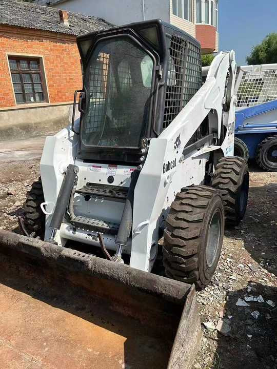 Used Bob Cat Bob Cat S300 Used Skid Steer Wheel Loader Multifunctional Track Loaders Bobcat - Carregadeira de rodas: foto 2 Used Bob Cat Bob Cat S300 Used Skid Steer Wheel Loader Multifunctional Track Loaders Bobcat - Carregadeira de rodas: foto 2