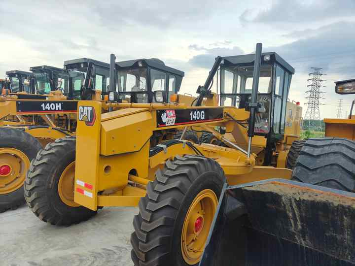 Used Construction Machinery Caterpillar 140G Grader Cat140G Wheeled Grader Cheap Price Hot Sale - Motoniveladora: foto 2 Used Construction Machinery Caterpillar 140G Grader Cat140G Wheeled Grader Cheap Price Hot Sale - Motoniveladora: foto 2