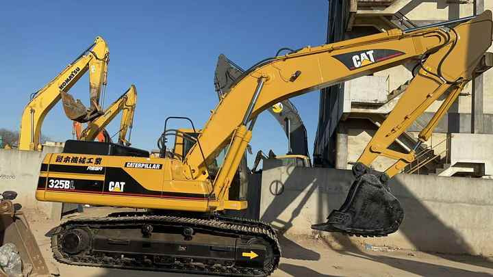 Used Digger CAT 325BL Construction Machinery Construction Digger Used CAT 325BL Cheap Excavator - Escavadora de rastos: foto 4 Used Digger CAT 325BL Construction Machinery Construction Digger Used CAT 325BL Cheap Excavator - Escavadora de rastos: foto 4