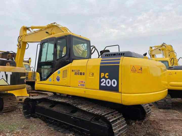 Used Good Quality Japan Original PC200-7 in Good Condition PC200-7 Komatsu - Escavadora de rastos: foto 2 Used Good Quality Japan Original PC200-7 in Good Condition PC200-7 Komatsu - Escavadora de rastos: foto 2