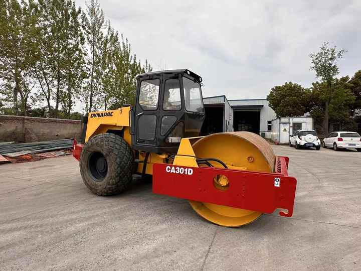Used Heavy Construction Equipment Dynapac Ca301d Second Hand Road Rollers Used Machine Hot Sale - Compactador de asfalto: foto 3 Used Heavy Construction Equipment Dynapac Ca301d Second Hand Road Rollers Used Machine Hot Sale - Compactador de asfalto: foto 3