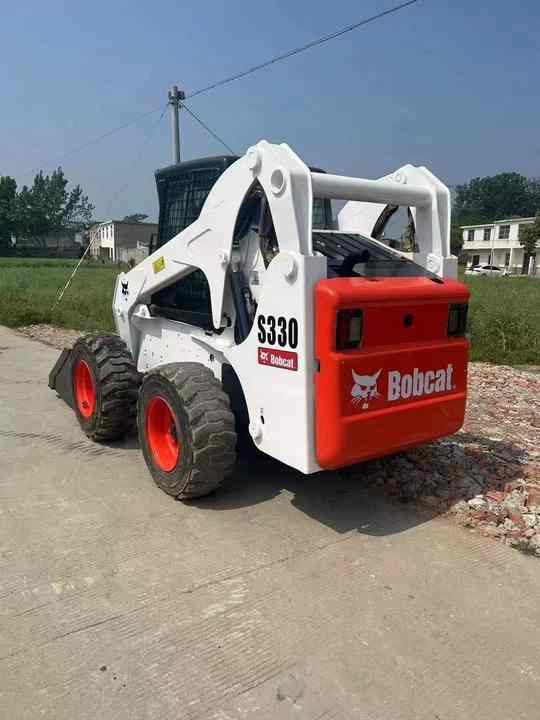 Used Heavy Construction Equipment bobcat S330 Second Hand Skid Steers Used Machine Hot Sale - Mini carregadeira: foto 4 Used Heavy Construction Equipment bobcat S330 Second Hand Skid Steers Used Machine Hot Sale - Mini carregadeira: foto 4
