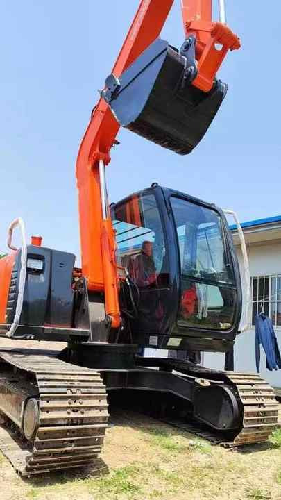 Used Hitachi Excavator ZX70 7ton Japan Import Second Hand Small Crawler ZX70 Excavator for Sale - Escavadora de rastos: foto 2 Used Hitachi Excavator ZX70 7ton Japan Import Second Hand Small Crawler ZX70 Excavator for Sale - Escavadora de rastos: foto 2