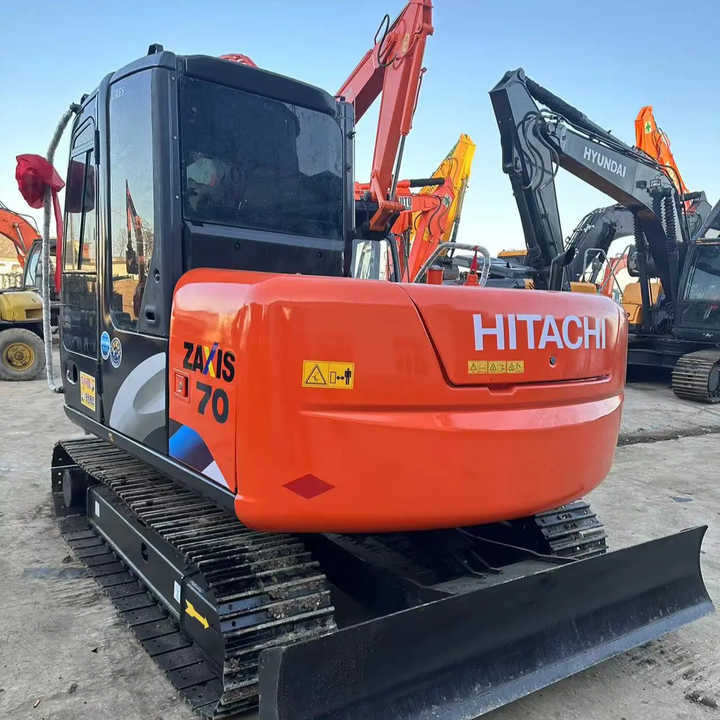 Used Hitachi Excavator ZX70 Japan Import Second Hand Small Crawler ZX70 Excavator for Sale - Escavadora de rastos: foto 4 Used Hitachi Excavator ZX70 Japan Import Second Hand Small Crawler ZX70 Excavator for Sale - Escavadora de rastos: foto 4